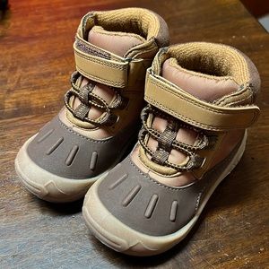 Stride rite boots for boys size six.